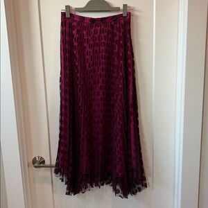 Anthropologie Fuchsia and Burgundy Polka Dot Skirt w netting over lining size 4